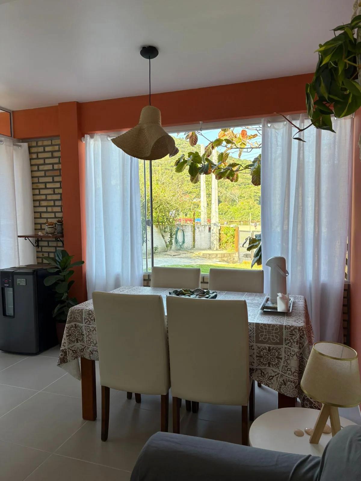Foto 2 — TG11 - Casa na beira da praia