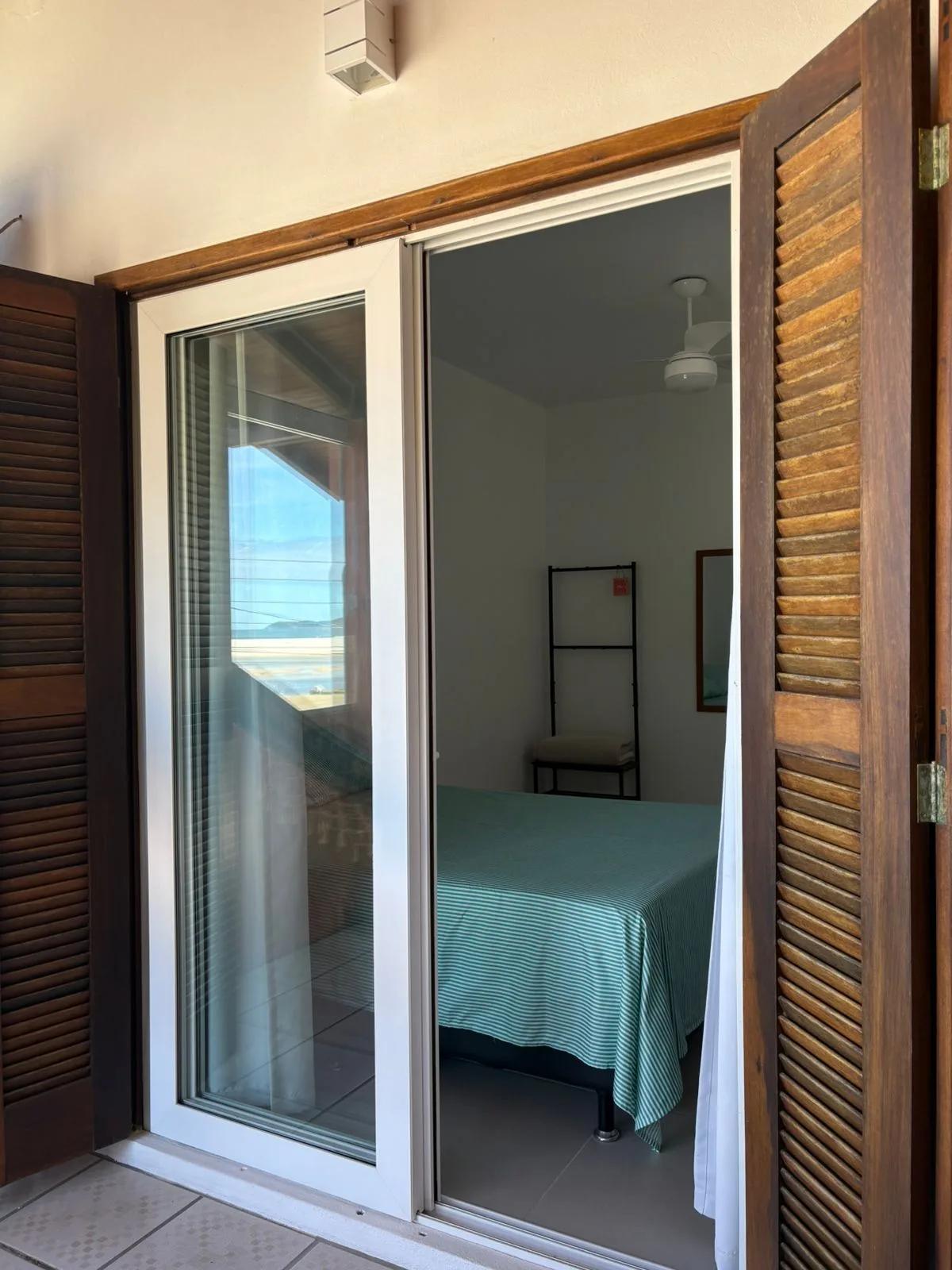 Foto 4 — TG11 - Duplex na beira da praia