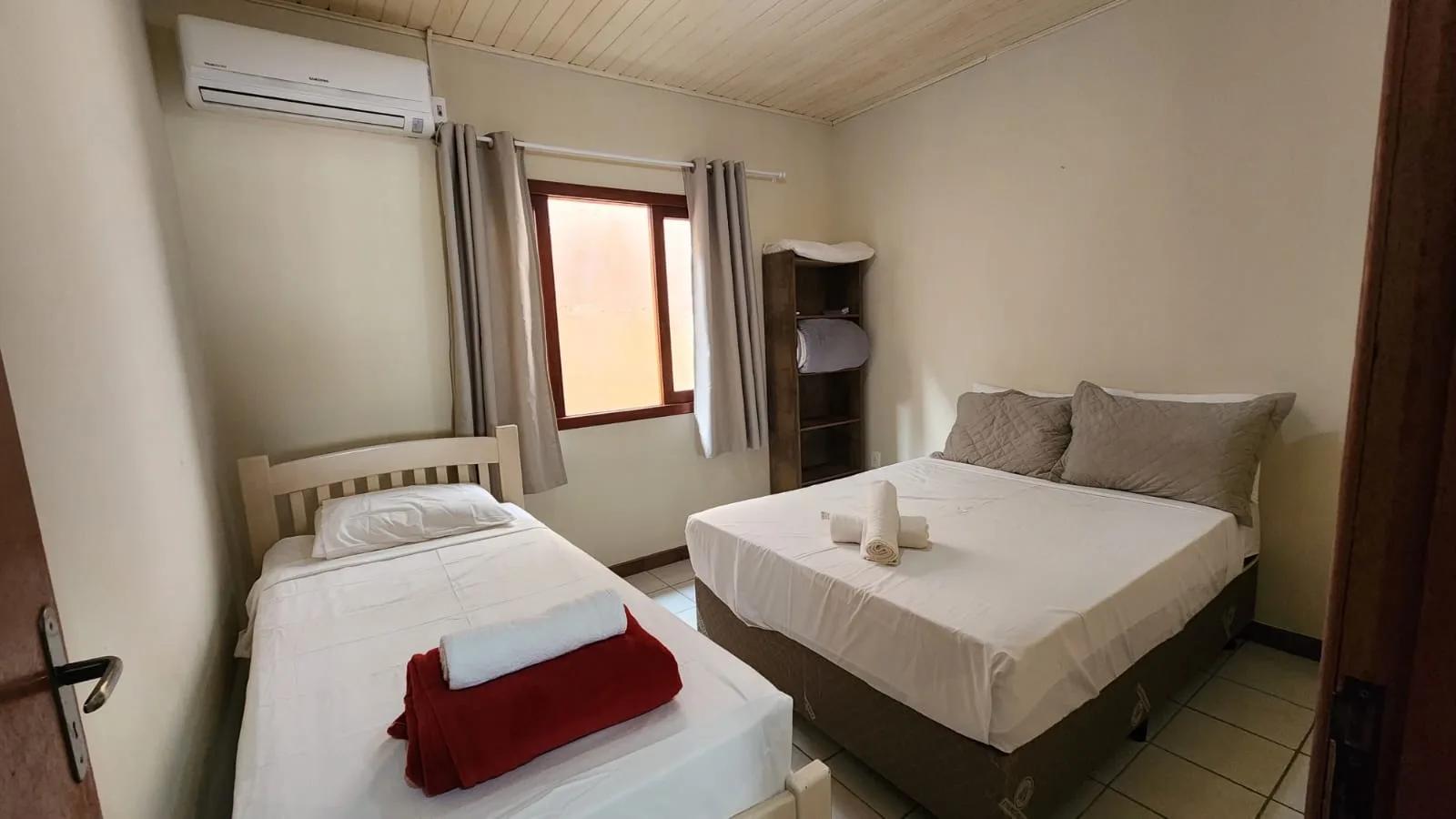 Foto 2 — TG45 - Casa 300m da praia