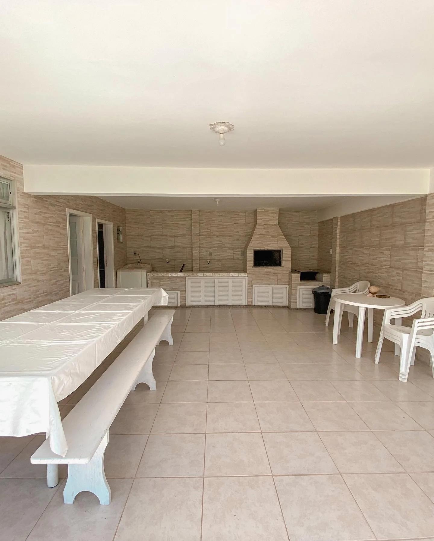 Foto 3 — Casa grande na praia