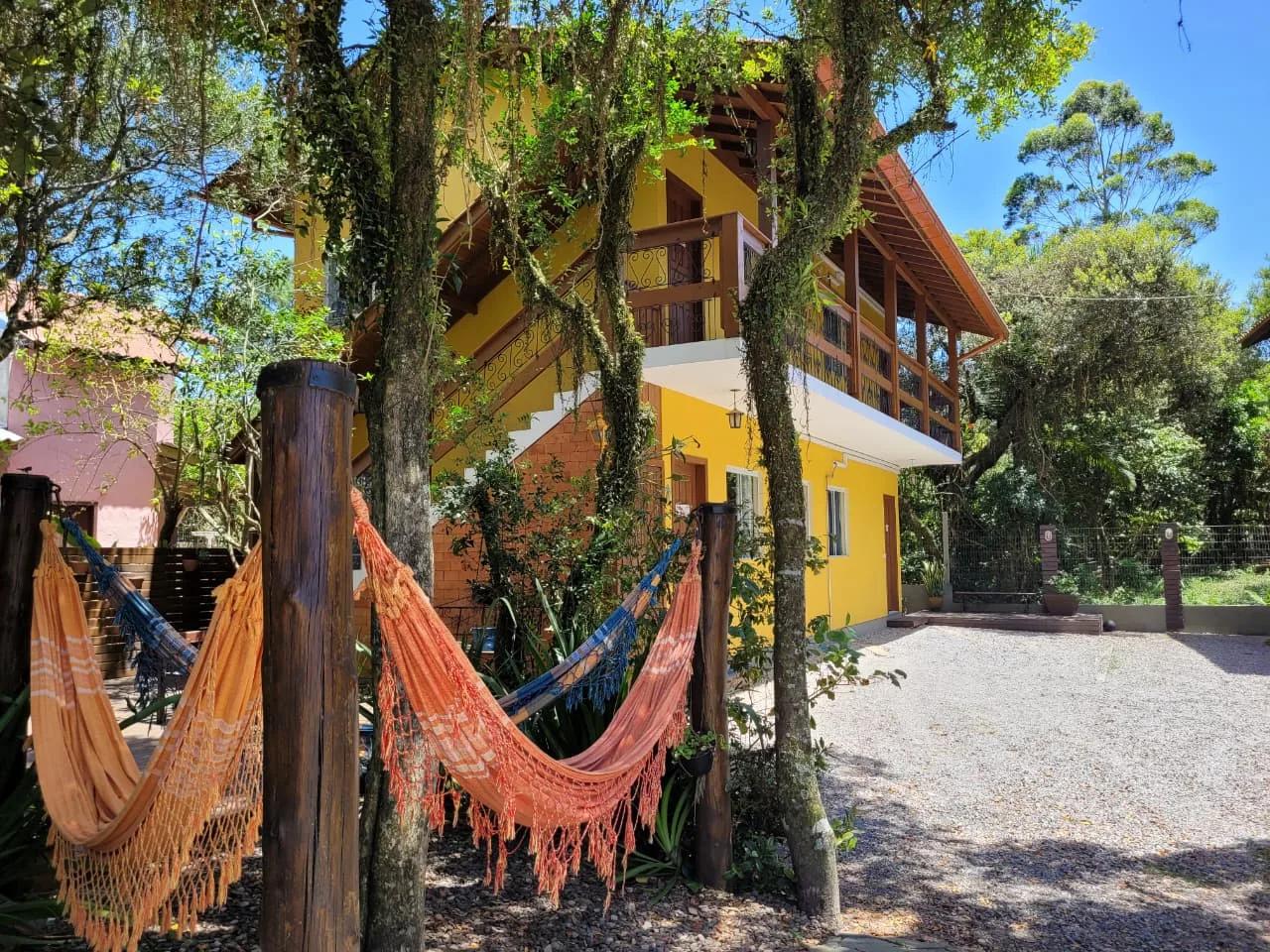 TG51 - Apartamentos em espaço arborizado e tranquilo