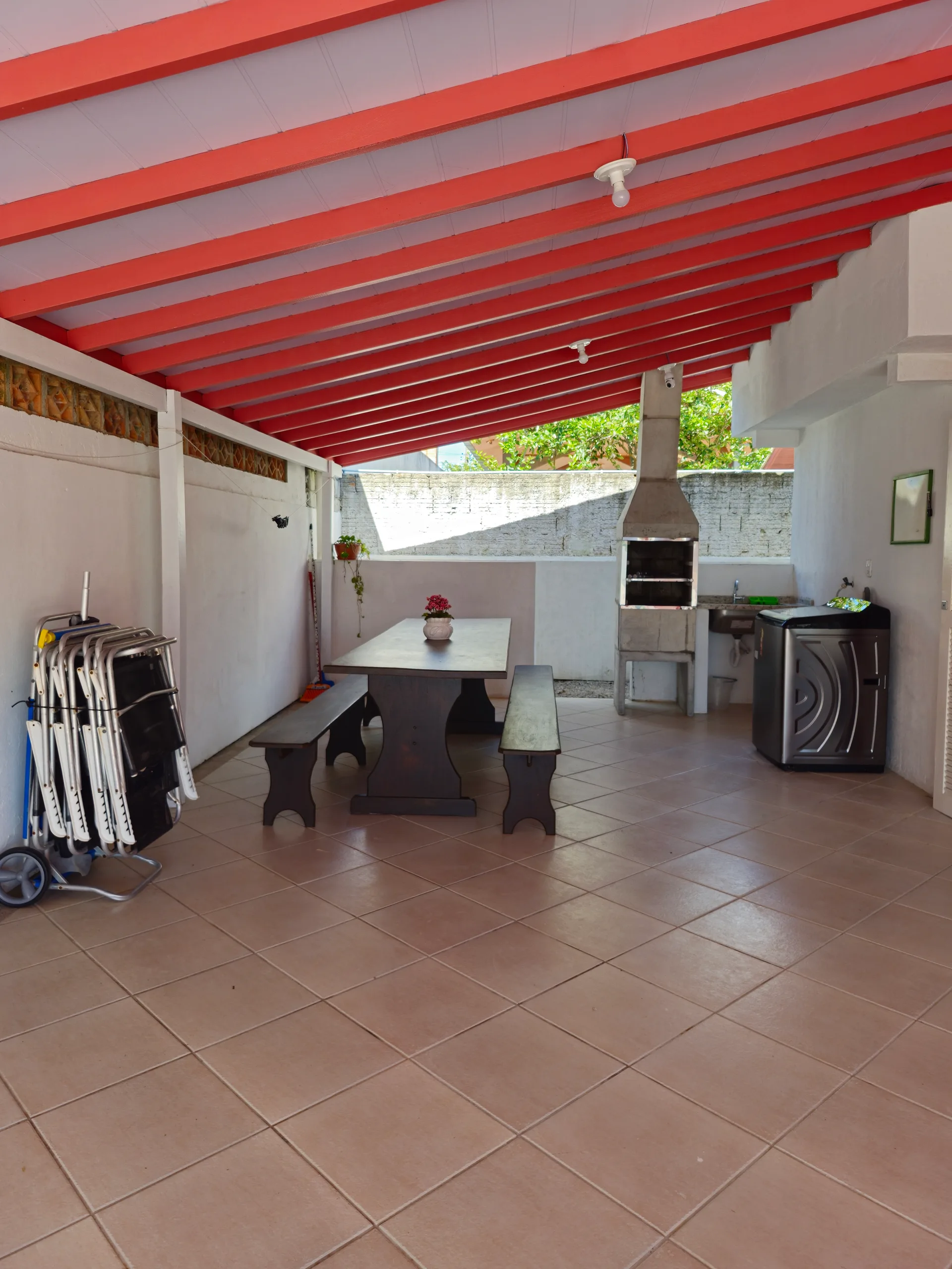 Foto 4 — Casa à 100 mts da areia, Praia da Pinheira com Ar-condicionado 02 quartos para até 06 pessoas
